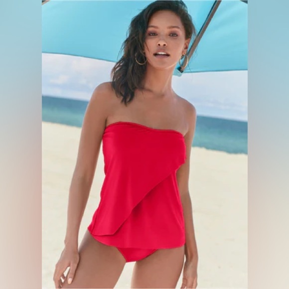 VENUS Tankini Bandeau Classic Red A-line Mini Bikini Top size 12 NWOT - Picture 1 of 15